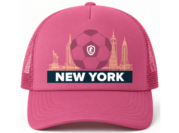 Trucker cap with NYC skyline backdrop